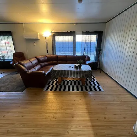 Holiday home In A Quiet Area Kjopsvik