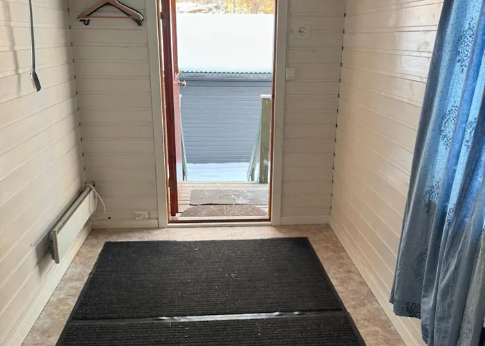 Holiday home In A Quiet Area Kjopsvik